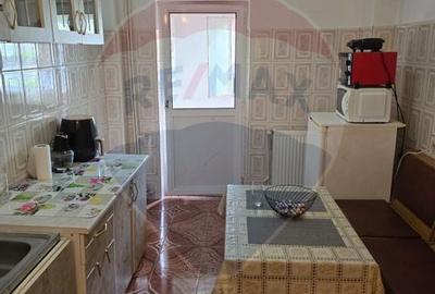 Apartament cu 3 camere de vanzare in zona Central - 5
