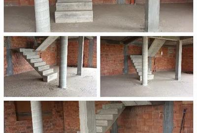 Casă cu 4 camere în Central