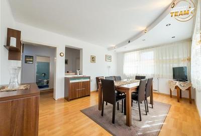 Tur 3D! Resedinta notabila,pe armonios cadru natural,distinse faciliati,Central, Tur 3D! Resedinta notabila,pe armonios cadru natural,distinse faciliati,Central, - 23