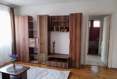 Inchiriez apartament 2 camere central Inchiriez apartament 2 camere central - 3