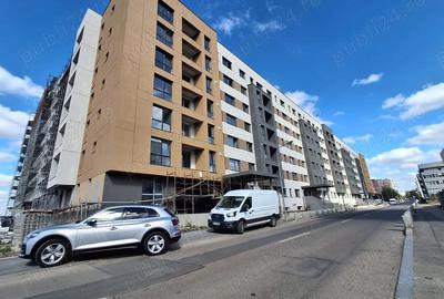 Apartament cu 3 camere semidecomandat în Berceni - 1