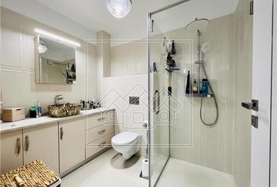 Casa de vanzare in Sibiu - la cheie - 4 camere, 3 bai, terasa - 8