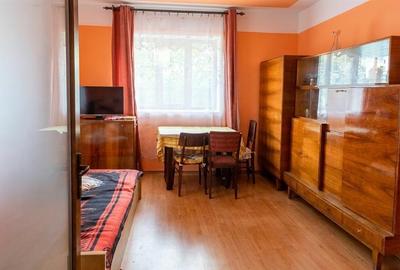 Casă cu 4 camere cu Teren 1440 Mp în Girișu de Criș - 2