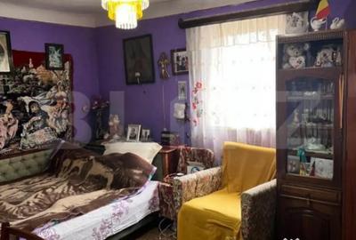 Casă cu 4 camere cu Teren 4600 Mp în Central - 8