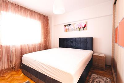 Decebal ,Calea Calarasilor  ,  3 minute metrou Piata Muncii - 36