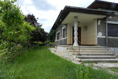 Casă cu 5 camere cu Teren 2300 Mp în Băicoi - 5