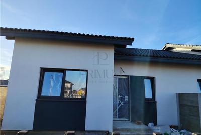 Duplex pe parter - toate utilitatile - bucatarie inchisa - 2