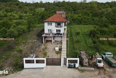 Casă cu 5 camere cu Teren 800 Mp în Valea Borcutului - 5