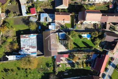 Casă individuală cu 10 camere cu Canalizare în Central - 15