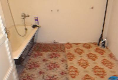 Casă cu 5 camere cu Teren 726 Mp în Ceangăi - 3