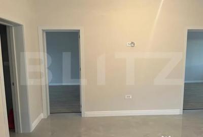 Casă cu 4 camere cu Teren 450 Mp în Central