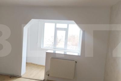 Apartament de vanzare, cu 3 camere, 62 mp, zona Primaverii