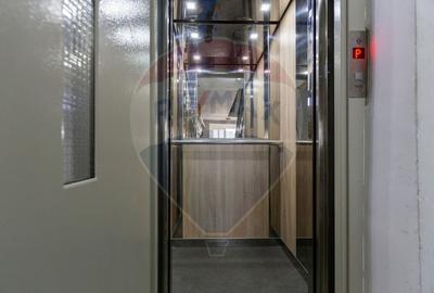 Apartament cu 3 camere decomandat în Mioriței - 4