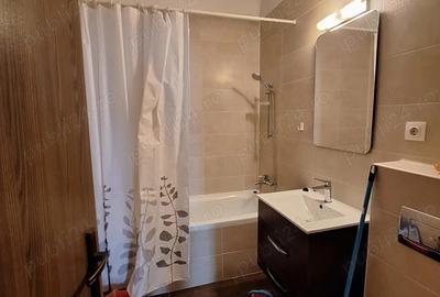 Caut colega de apartament - 10