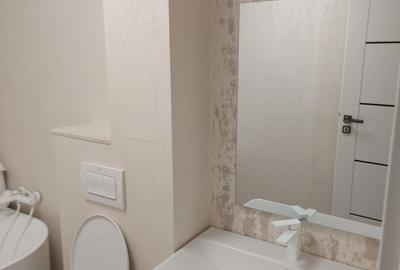 Apartament cu 4 camere decomandat în Central - 2