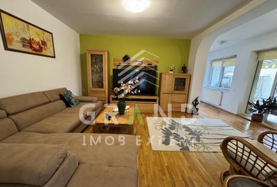 Casa cocheta cu gradina superba ?i garajDambul Rot - 1