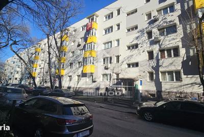 Apartament cu 4 camere semidecomandat în Ferentari - 7
