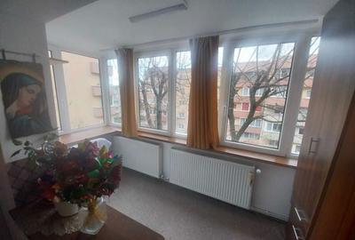 Apartament cu 3 camere decomandat în Răcădău - 7