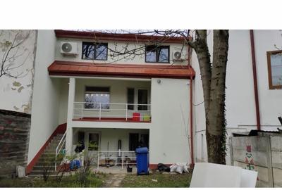 Spațiu comercial, de 307 mp, în Drumul Carului - 10