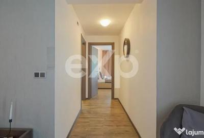 Apartament cu 3 camere decomandat în Central - 14