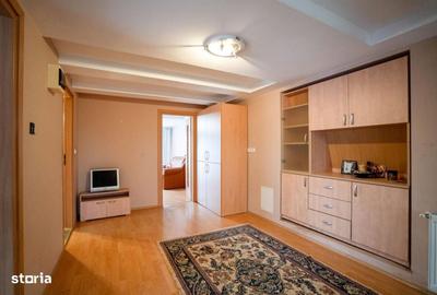 Casă cu 4 camere cu Teren 1000 Mp în Sântandrei