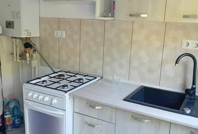 Casă cu 1 camere cu Teren 1360 Mp în Central - 1