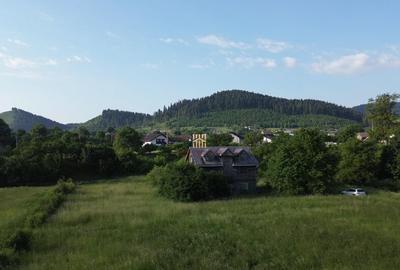 Teren 10304 mp cu casa locuibila! In Bucovina, Zona M... - 3