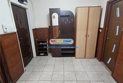Apartament cu 2 camere decomandat în Micro 4 - 6