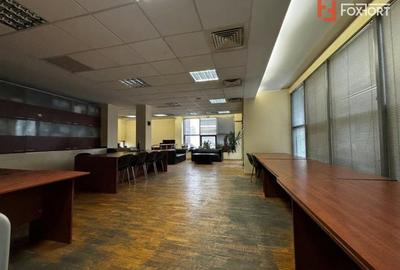 Birou, de 90 mp, în Complex Studențesc - 3