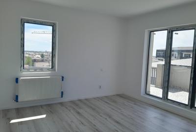 Apartament cu 3 camere decomandat în Central - 4
