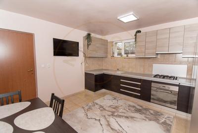 Casa spatioasa cu 6 camere si teren generos - Stefanesti - 5