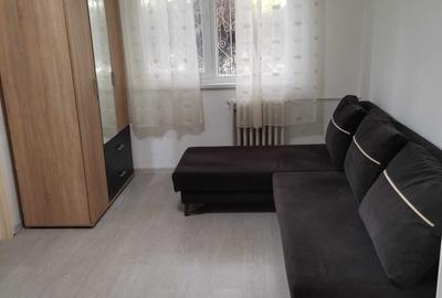 Apartament cu 2 camere semidecomandat în Dacia