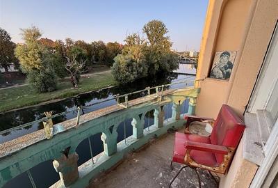 Apartament 129 mp cu vedere spre Crisul Repede si demisol independent in cladire - 12