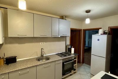 Apartament cu 3 camere decomandat în Bragadiru - 8