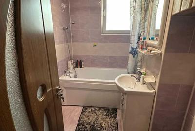 Apartament cu 2 camere decomandat în Criș - 3