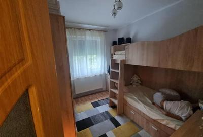 Apartament cu 2 camere semidecomandat, mobilat în Exterior Est - 1