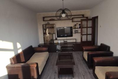 Apartament cu 3 camere decomandat în Cantacuzino - 4