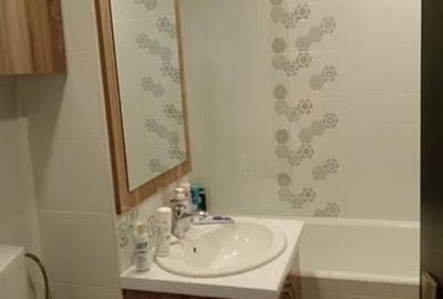 Apartament cu 3 camere în Central - 1