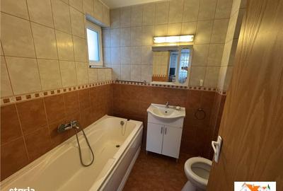 Apartament cu 3 camere decomandat în Micești - 7