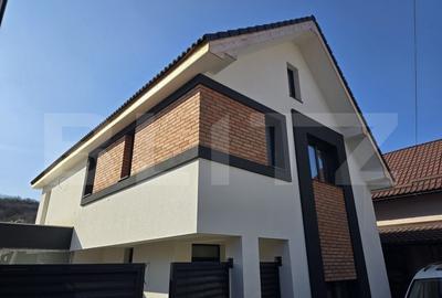 Casa individuala de vanzare, 122 mp, garaj, Valea Seaca - 2