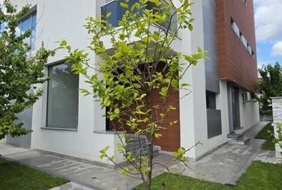 Vânzare vilă 6 camere | Vedere Lacul Grivița - 1