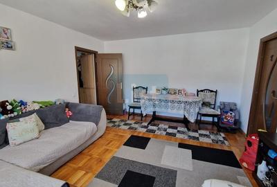 Apartament cu 3 camere semidecomandat, mobilat în Central - 3
