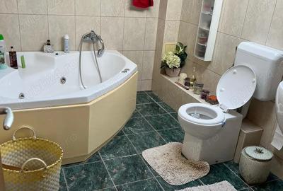Vanzare casa pipera - 5