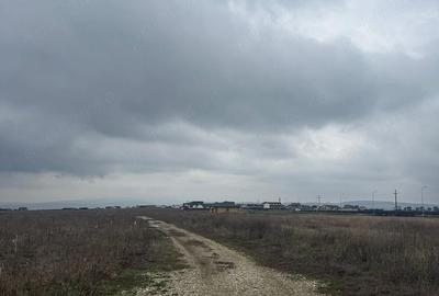 Teren de 674 mp, în Bod - 2