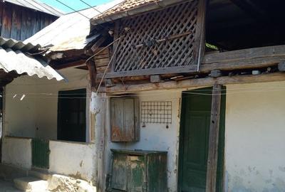 Casă cu 3 camere în Bătrâni - 3