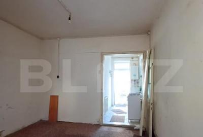 Garsoniera de renovat, 22 mp, zona Centrala Turda - 1