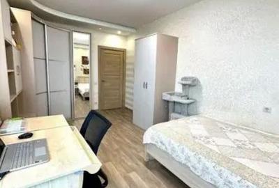 Apartament cu 2 camere decomandat în Dristor