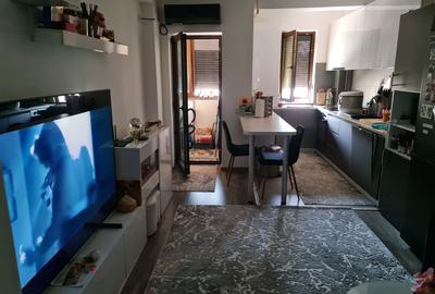 Apartament cu 2 camere decomandat în Central - 1