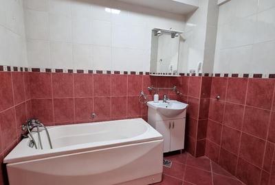 Apartament cu panorama in centru si parcare privata Shopping Plazza - 12