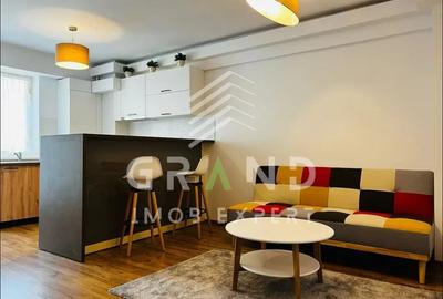 Apartament cu 2 camere semidecomandat, mobilat în Mărăști